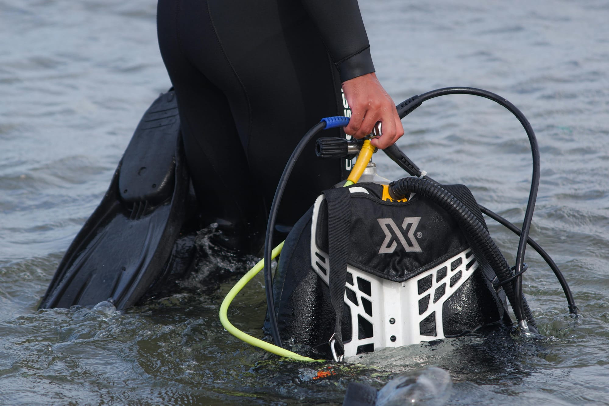 Best Warm-Water BCDs, Regulators and Dive Computers for Singapore Divers